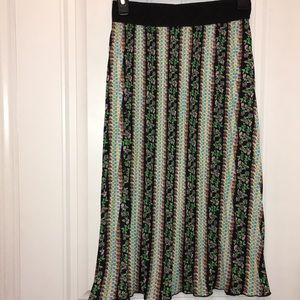 LuLaRoe Lola Skirt XS
